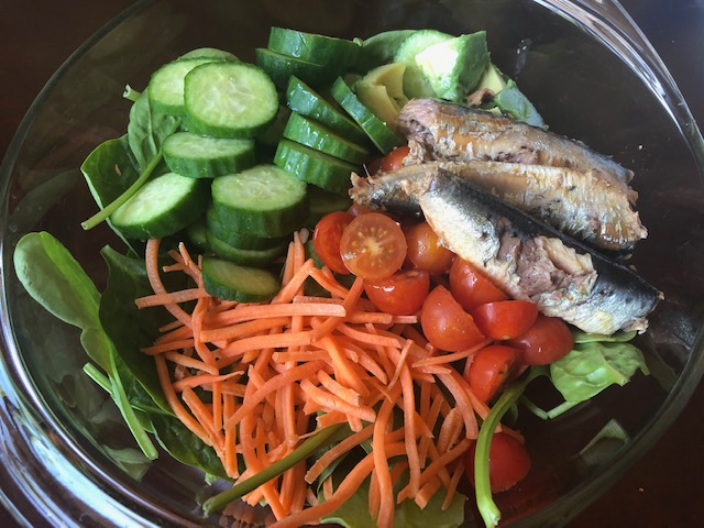 Simple & Easy Sardines Salad!